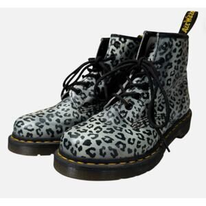 Dr Martens Cheetah Print, women size 5